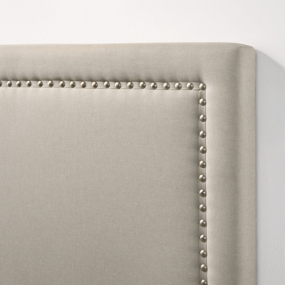Zion Upholstered Full Bed
