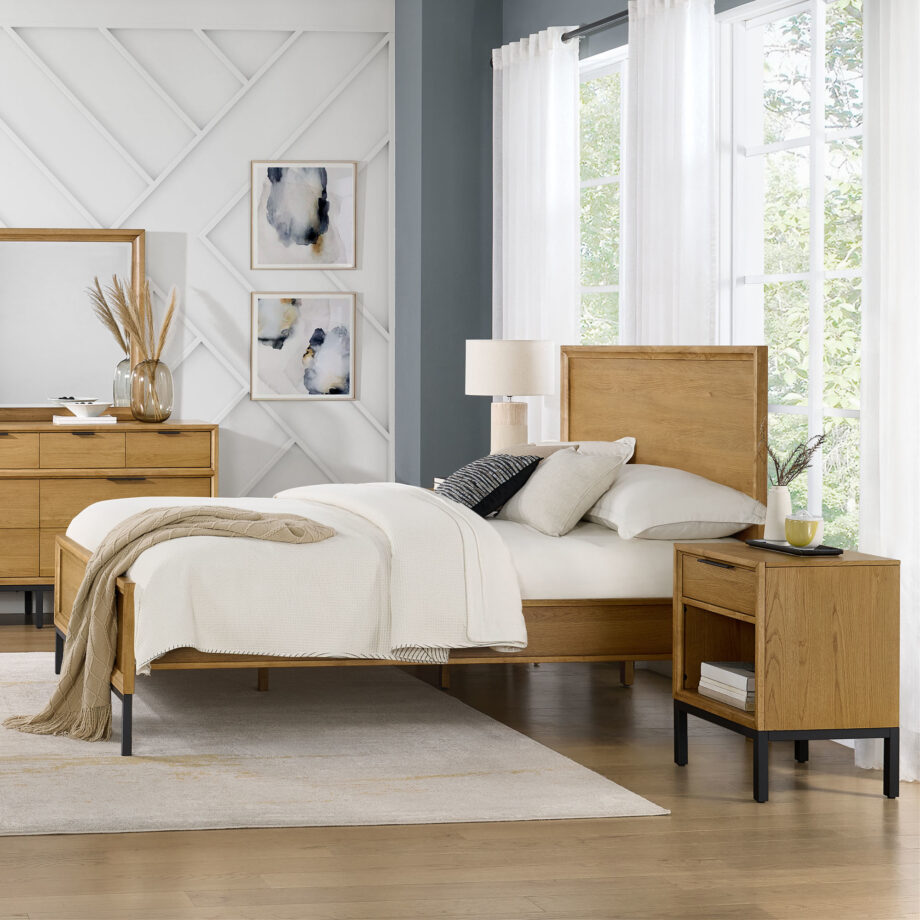 Newport Queen Bed