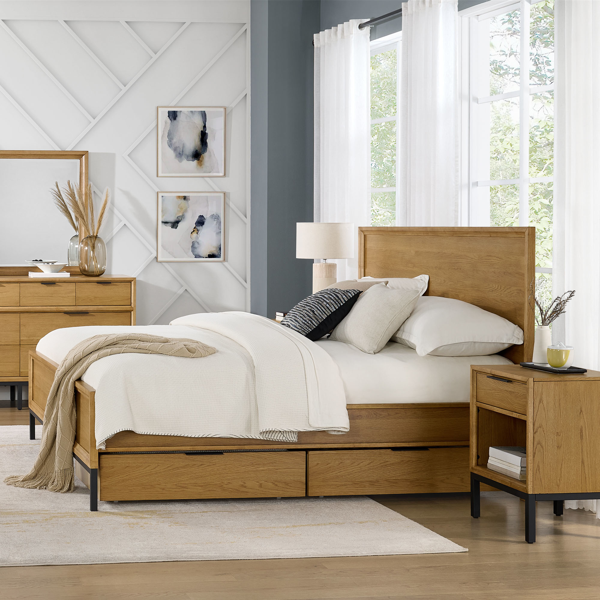 Newport King Bed