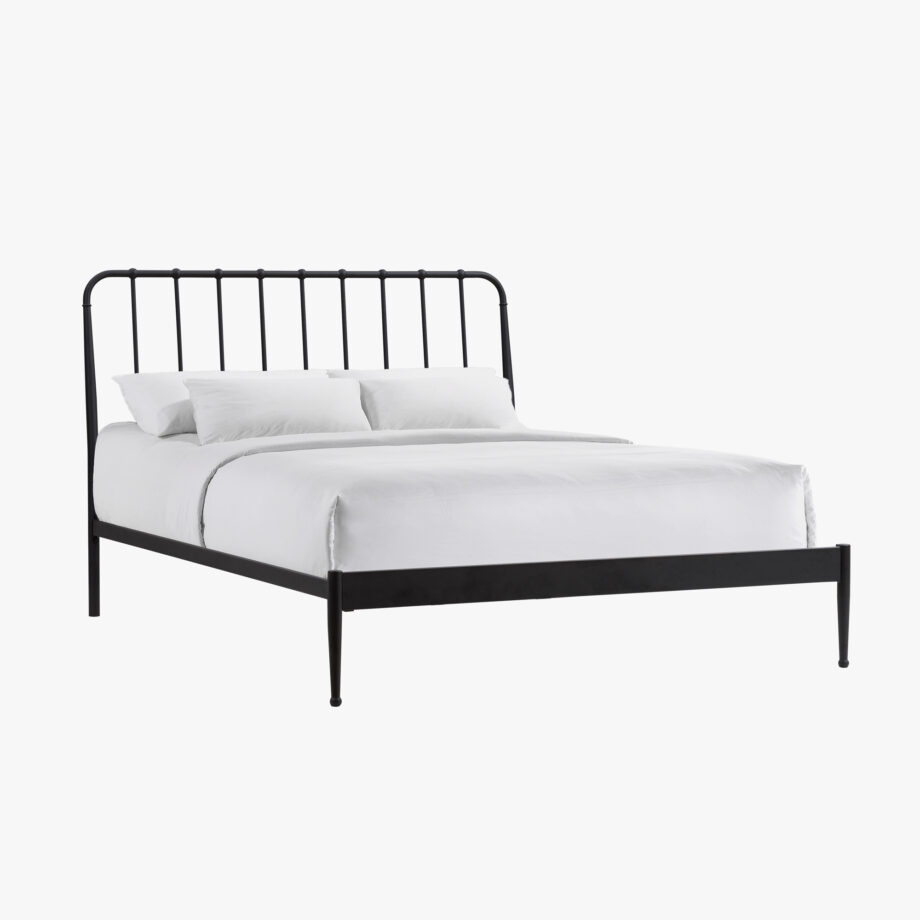 Farmhouse Queen Metal Bed