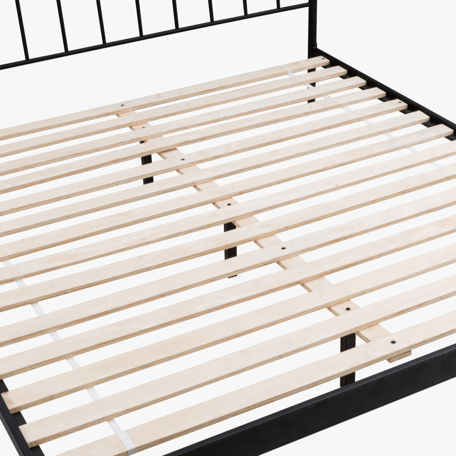 Traditional King Metal Bed