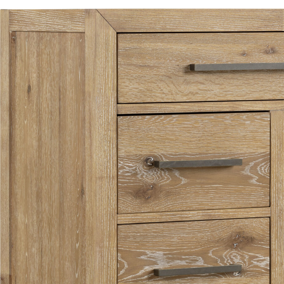Norwich Gentleman's Chest w/Heater | Antique Oak